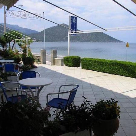 Apollon Hotel Tirós Exteriér fotografie
